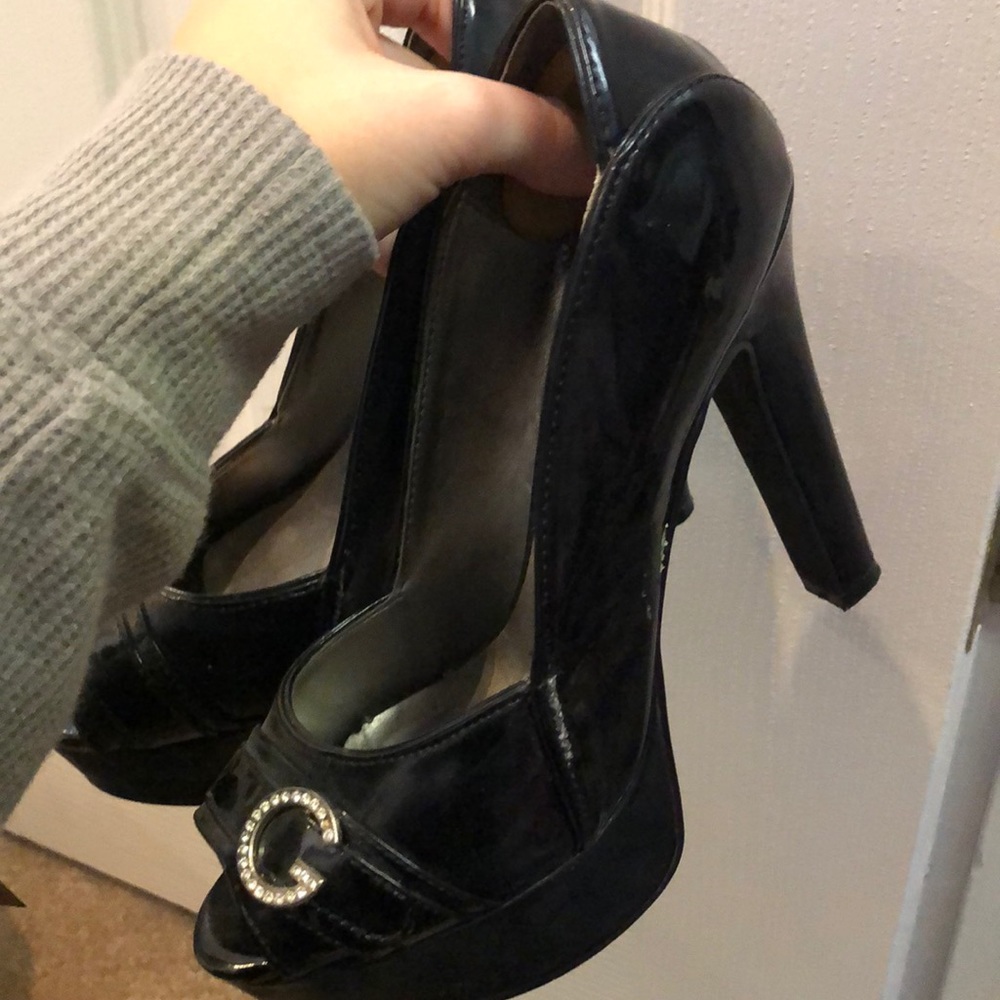 Guess black heels